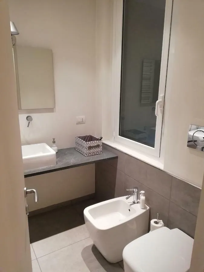 Maria Holiday Homes -Vitruvio 42 Appartamenti Milano